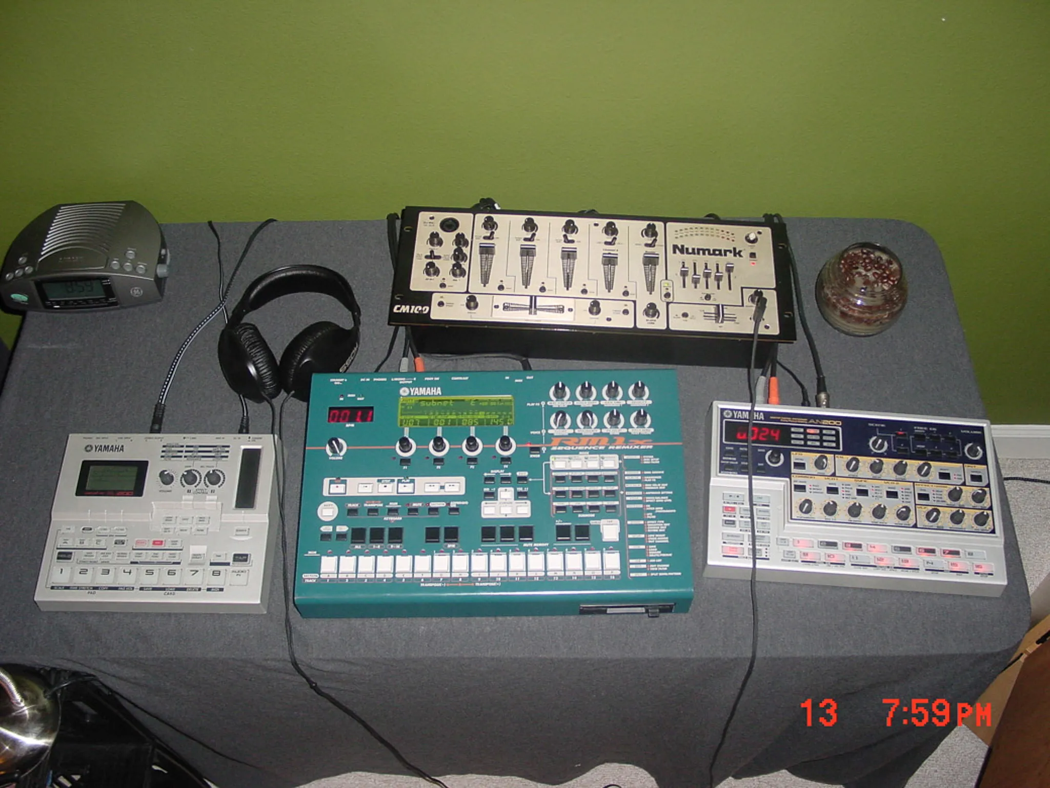 picture of music gear used during the making of this song
